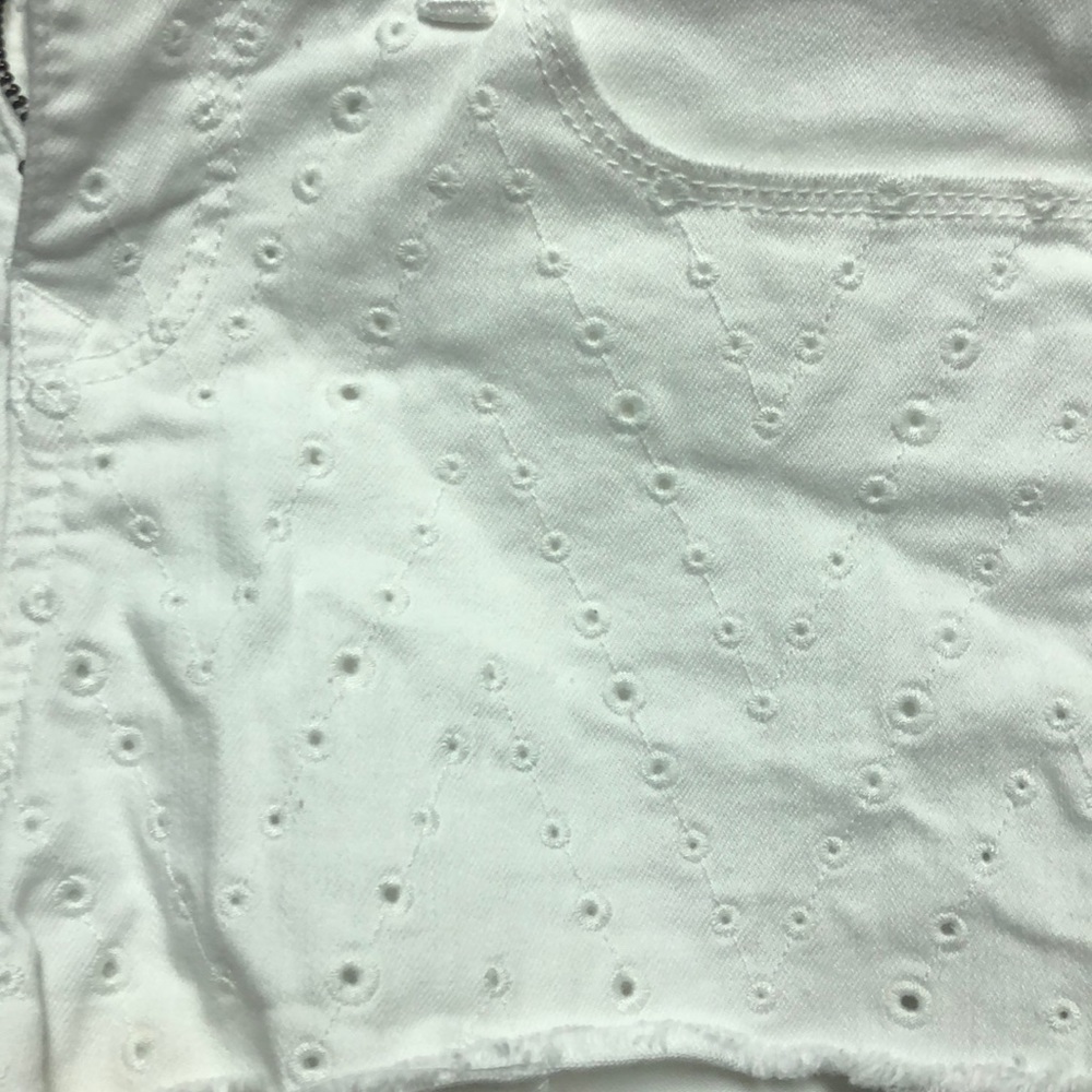 Express shorts - Picture 2 of 3